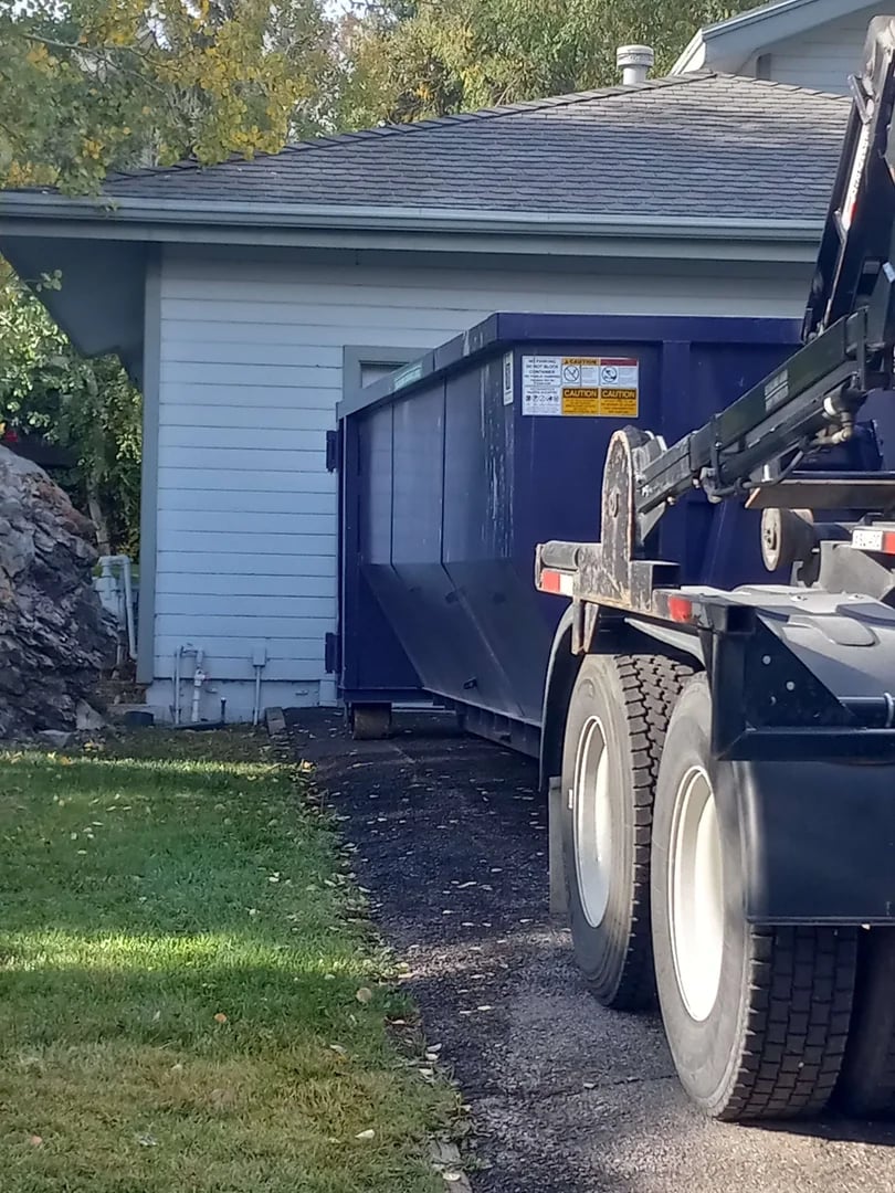 Hopper Disposal 9414f85a 1c2b 4308 8479 32ea641922ae